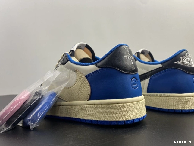Travis Air Scott x 1 Design Retro DM7866-140 Fragment x Low Jordan 0803